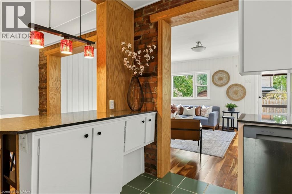 28 North Oval Property Photo 17
