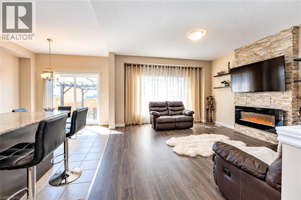243 Greenwater Place Unit# Upper Property Photo 6