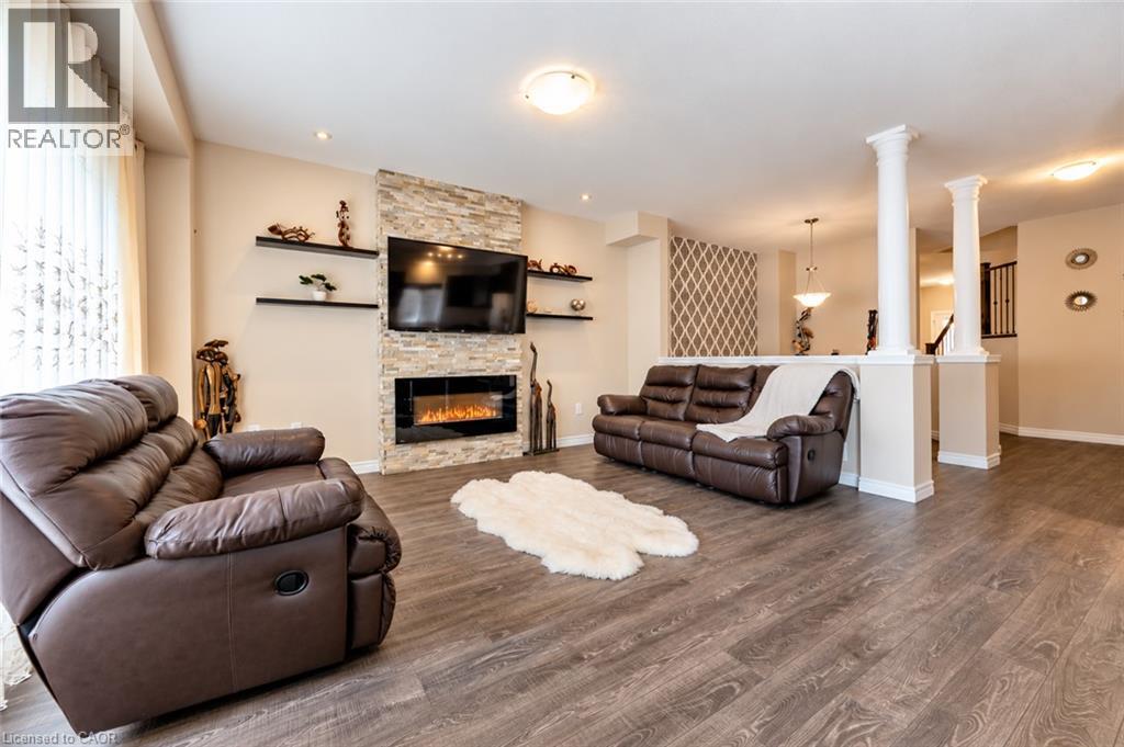 243 Greenwater Place Unit# Upper Property Photo 7