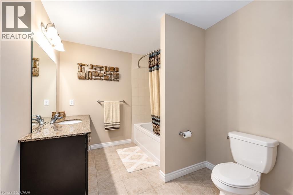 243 Greenwater Place Unit# Upper Property Photo 21