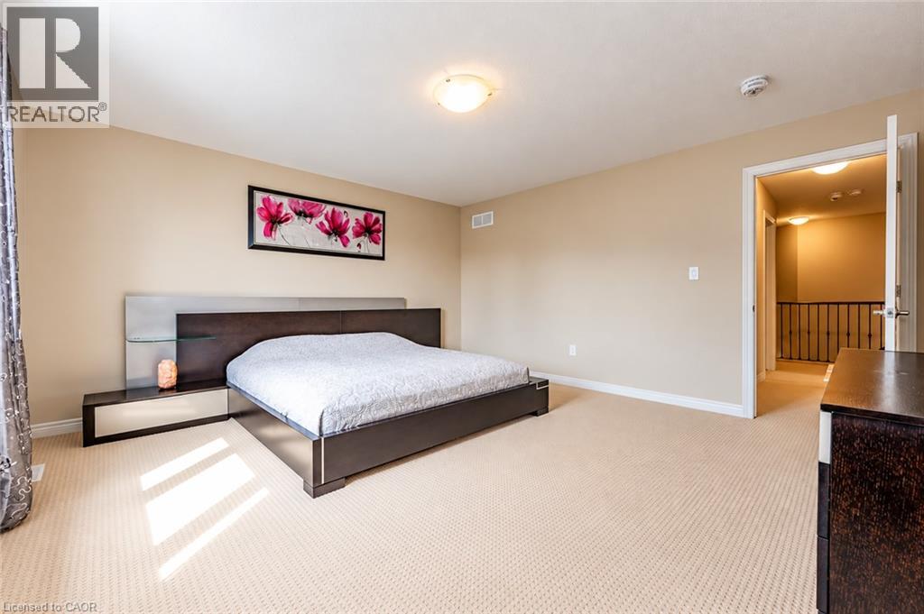 243 Greenwater Place Unit# Upper Property Photo 24