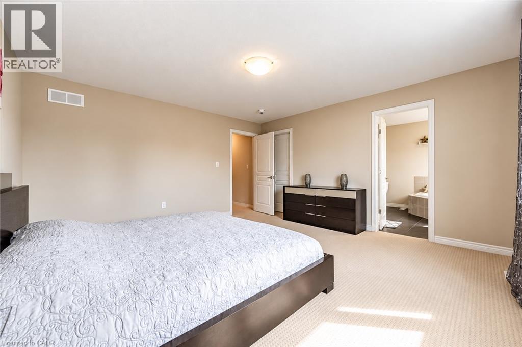 243 Greenwater Place Unit# Upper Property Photo 25