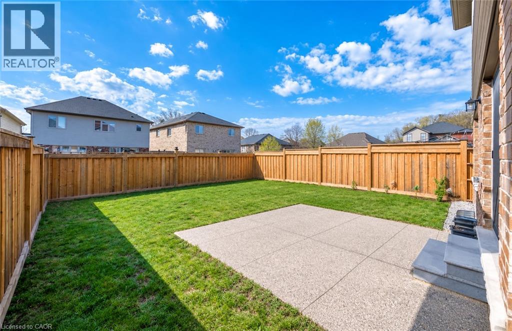 243 Greenwater Place Unit# Upper Property Photo 28
