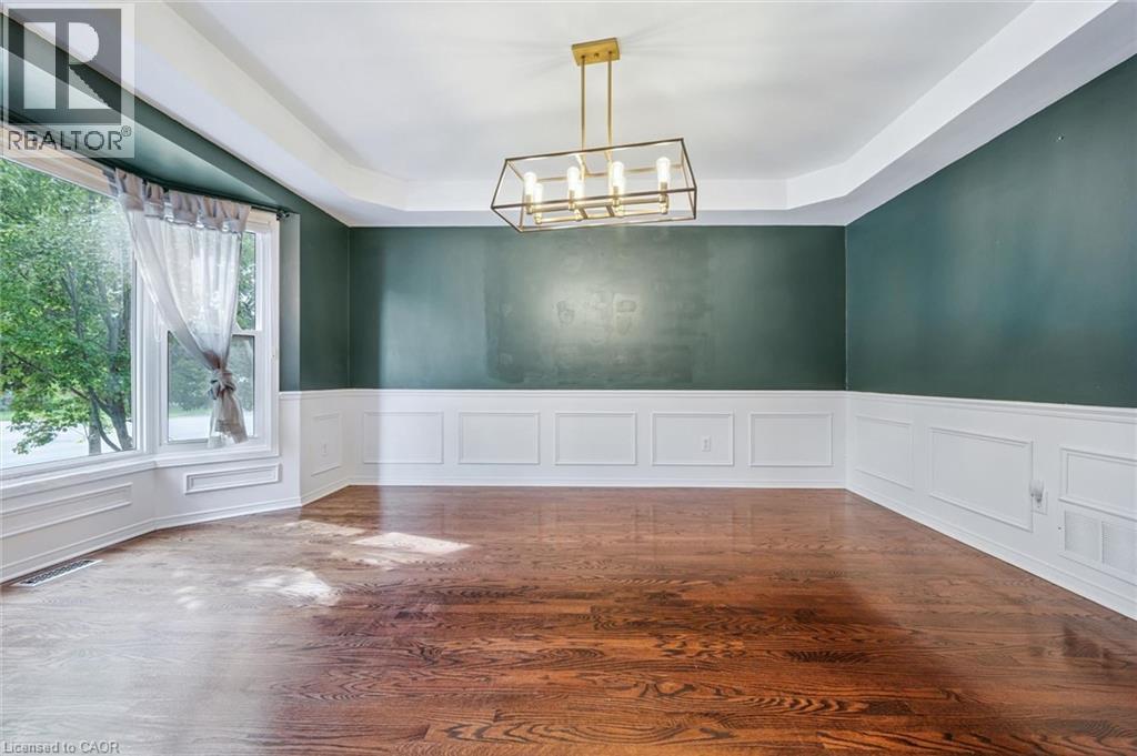 2456 Sixth Line Property Photo 6