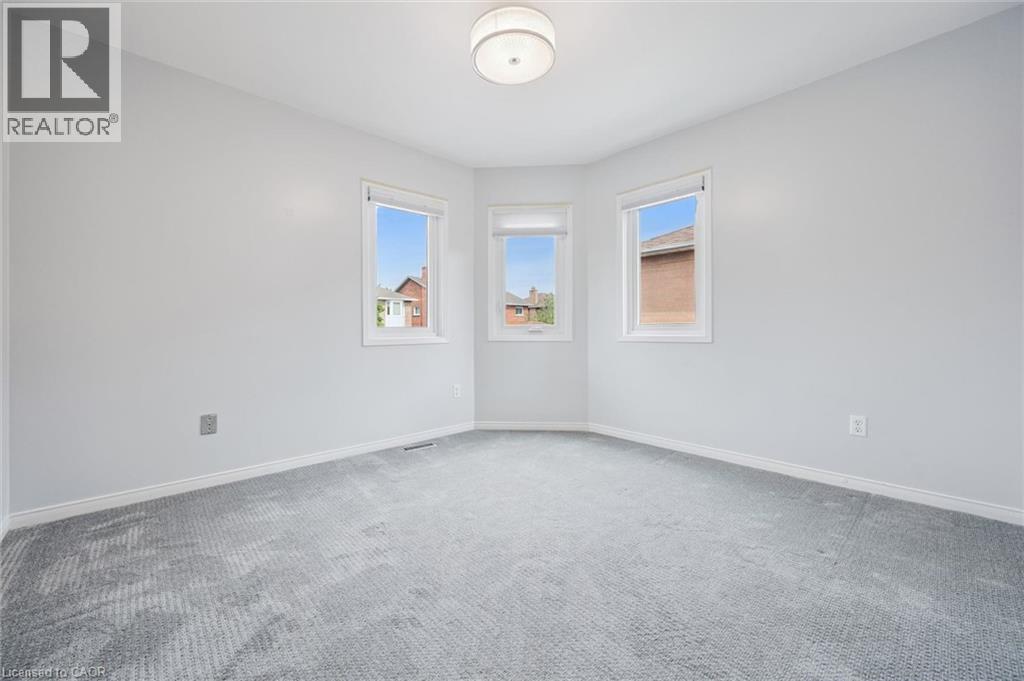 2456 Sixth Line Property Photo 25