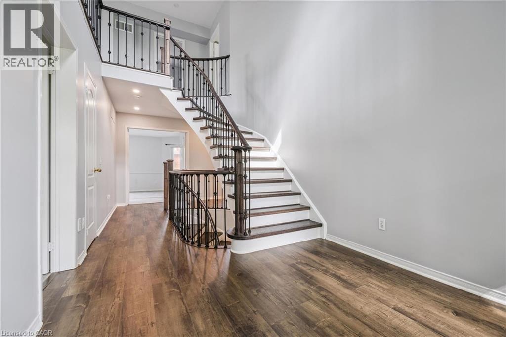 2456 Sixth Line Property Photo 34