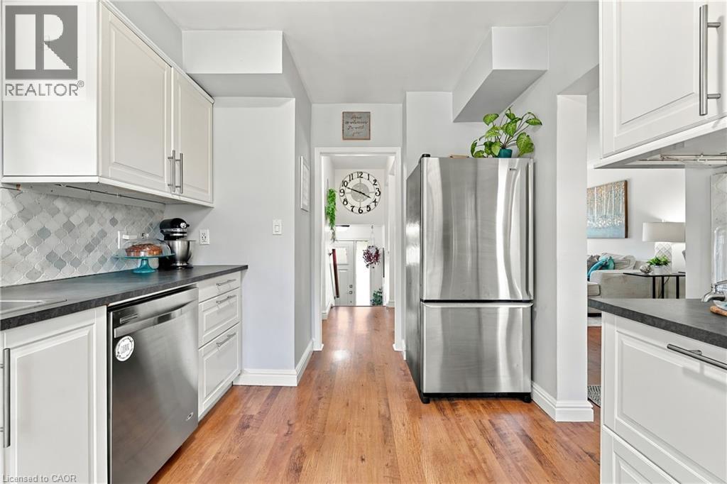 2301 Barclay Road Property Photo 13