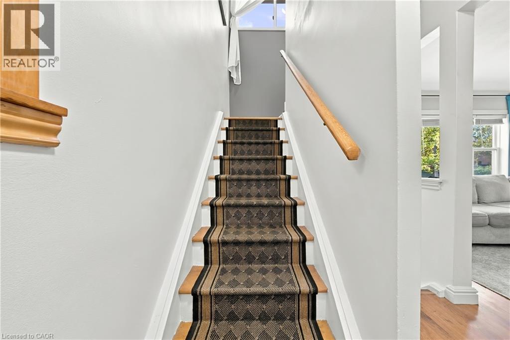 2301 Barclay Road Property Photo 14