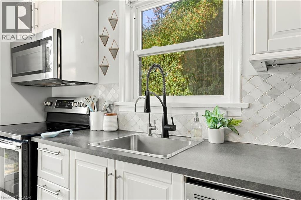 2301 Barclay Road Property Photo 29