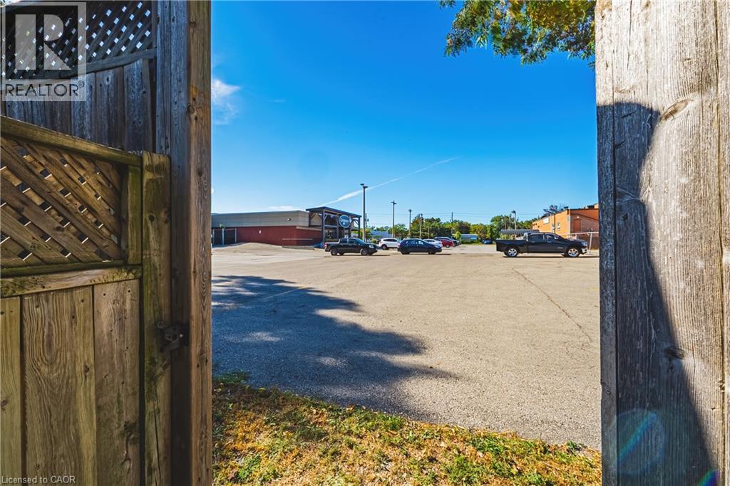2301 Barclay Road Property Photo 45