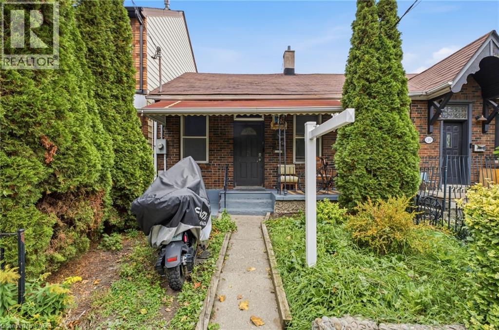 139 Euclid Avenue Property Photo 4
