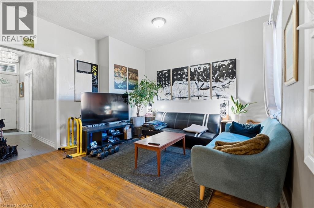139 Euclid Avenue Property Photo 11