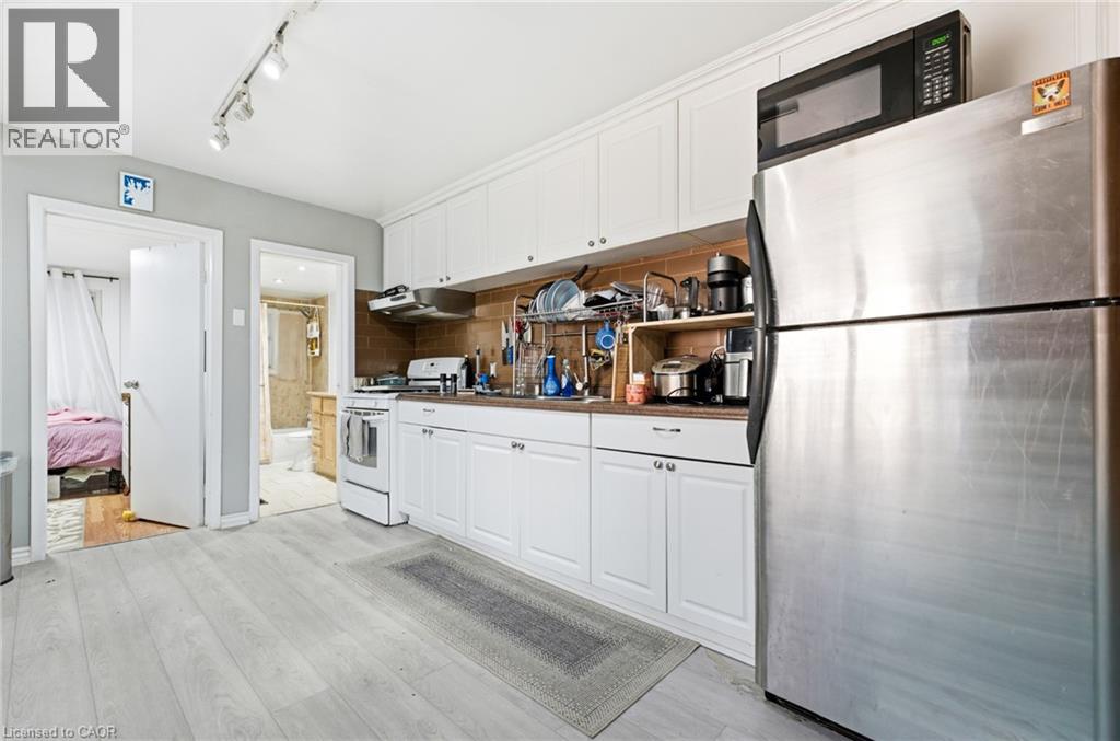 139 Euclid Avenue Property Photo 14