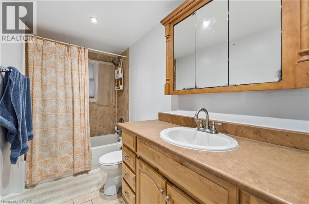 139 Euclid Avenue Property Photo 18