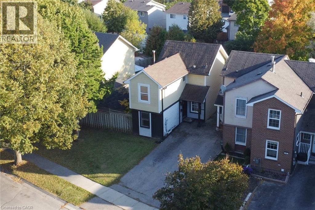 56 Enfield Crescent Property Photo 2