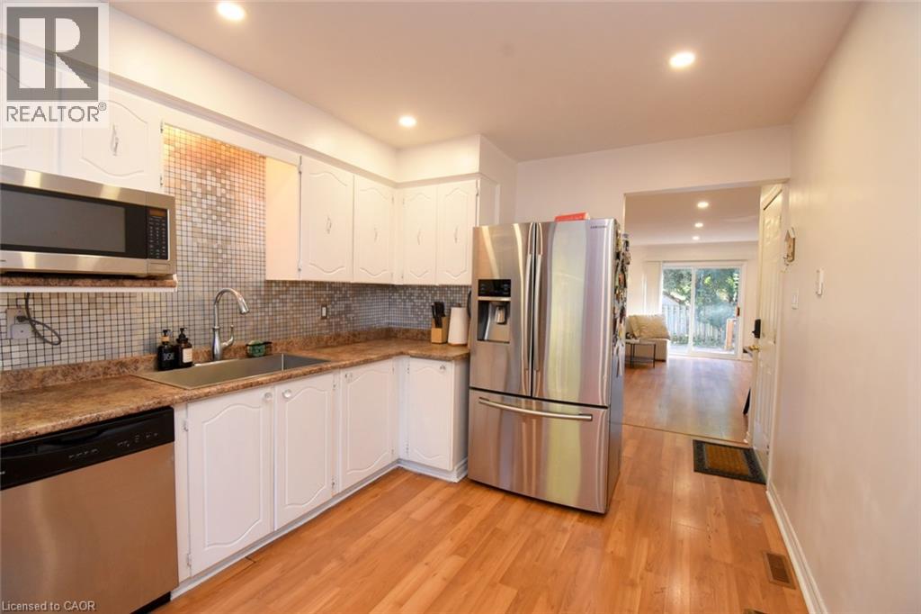 56 Enfield Crescent Property Photo 14