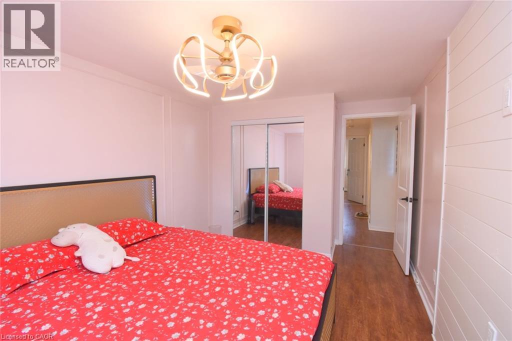 56 Enfield Crescent Property Photo 20