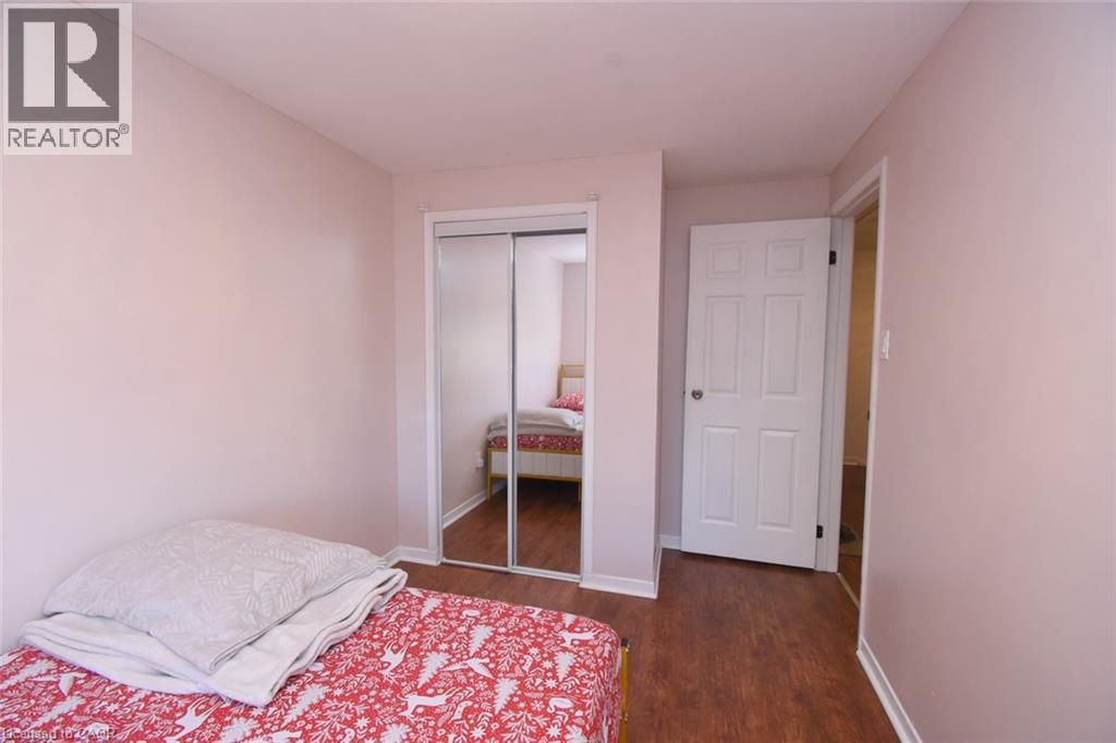 56 Enfield Crescent Property Photo 21