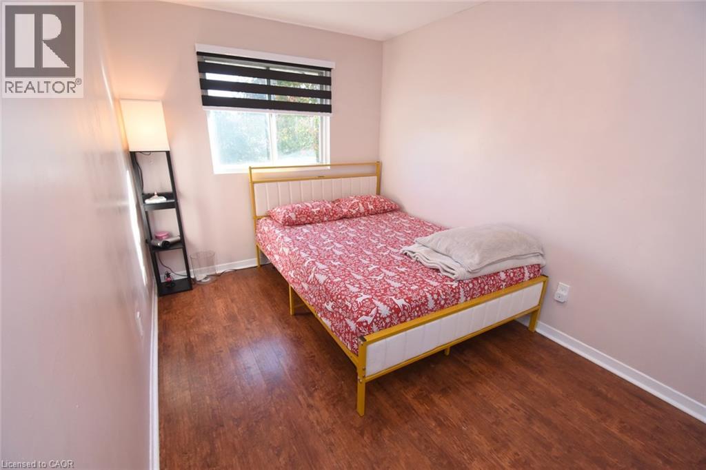 56 Enfield Crescent Property Photo 22