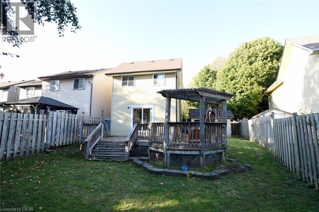 56 Enfield Crescent Property Photo 35