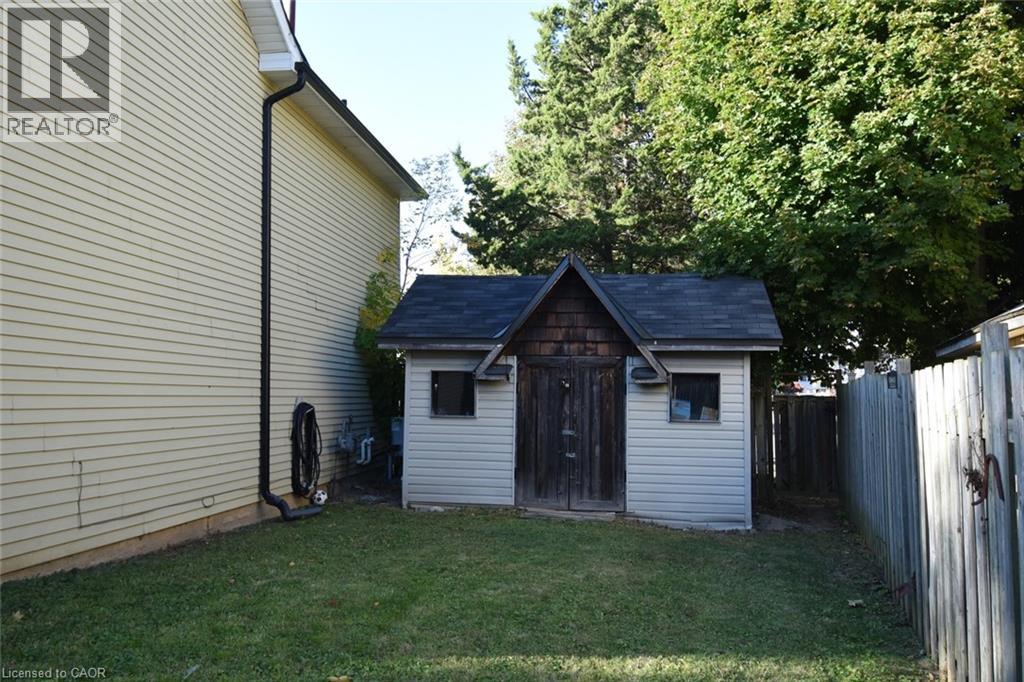 56 Enfield Crescent Property Photo 36