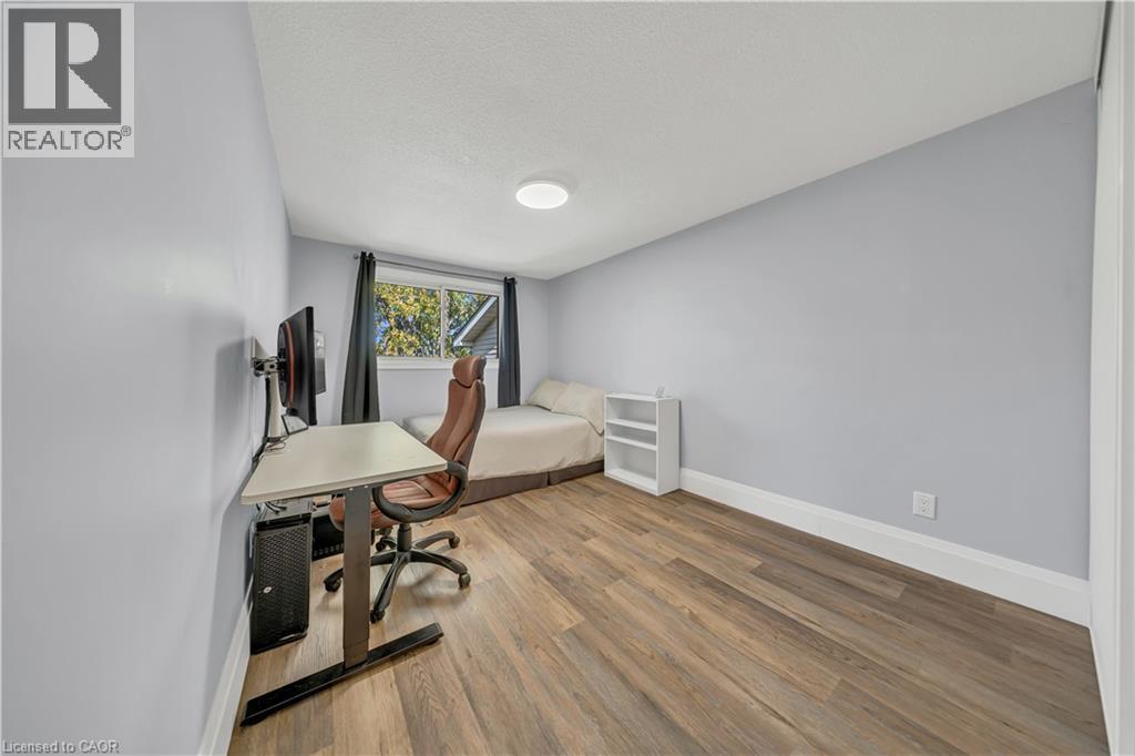 195 Fife Road Property Photo 18