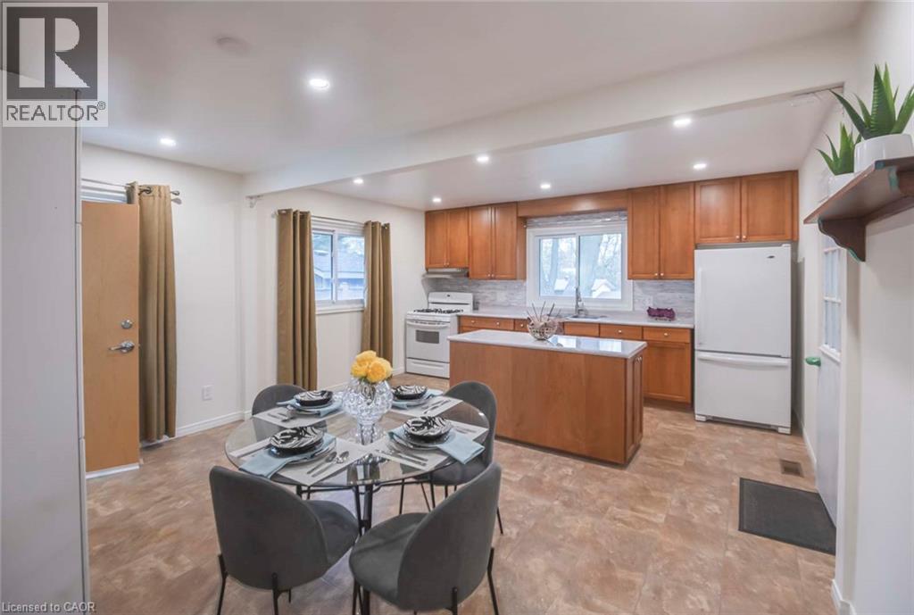 11 Duncairn Avenue Property Photo 6
