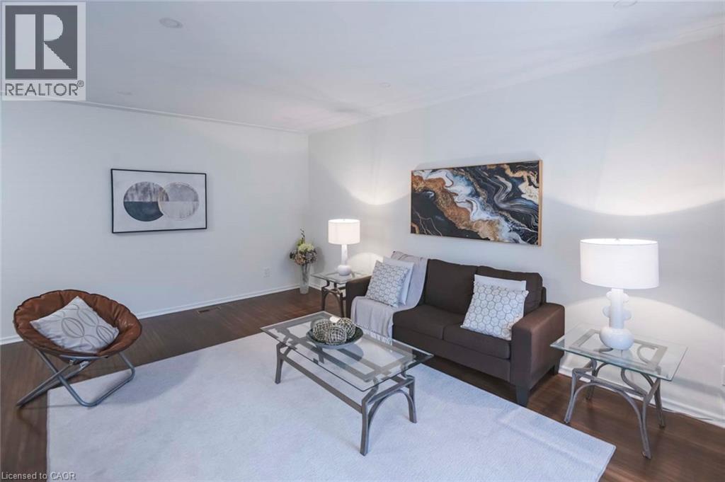 11 Duncairn Avenue Property Photo 15