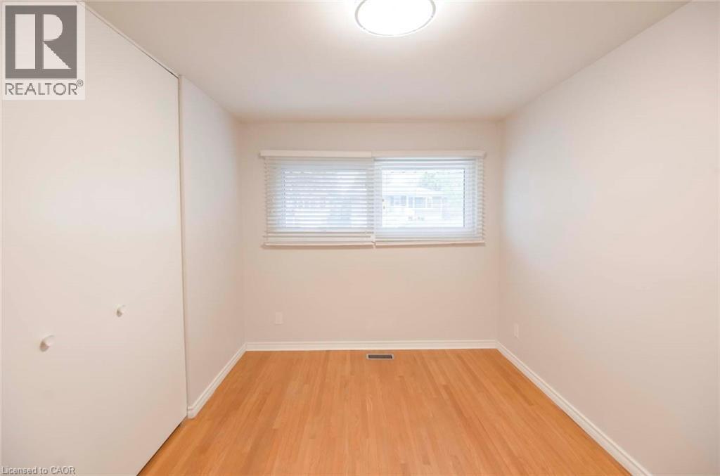 11 Duncairn Avenue Property Photo 18
