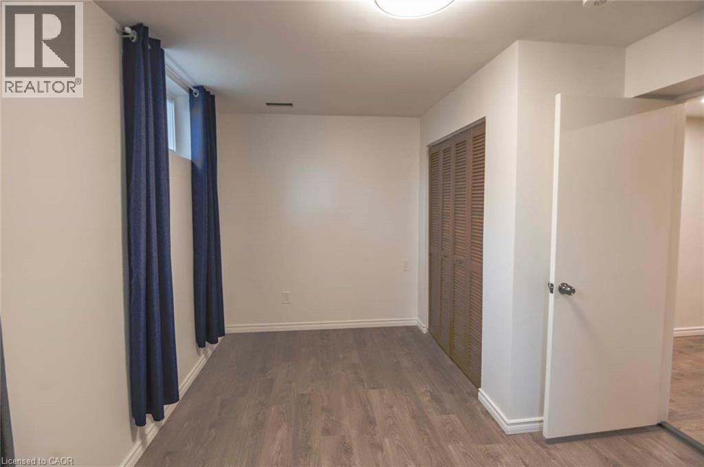 11 Duncairn Avenue Property Photo 31