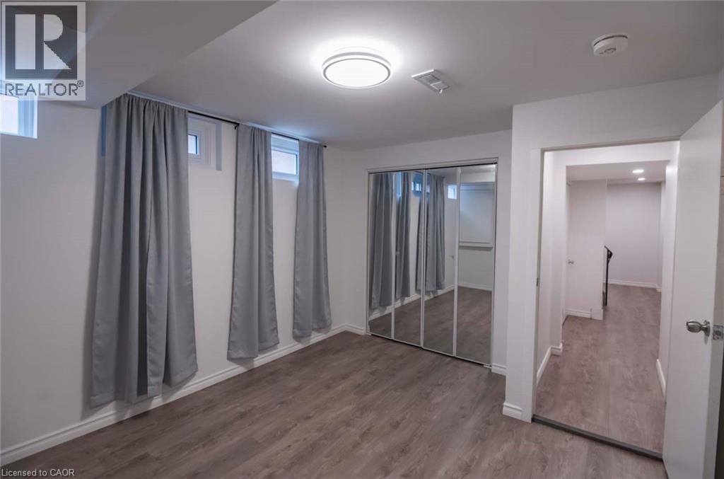 11 Duncairn Avenue Property Photo 37
