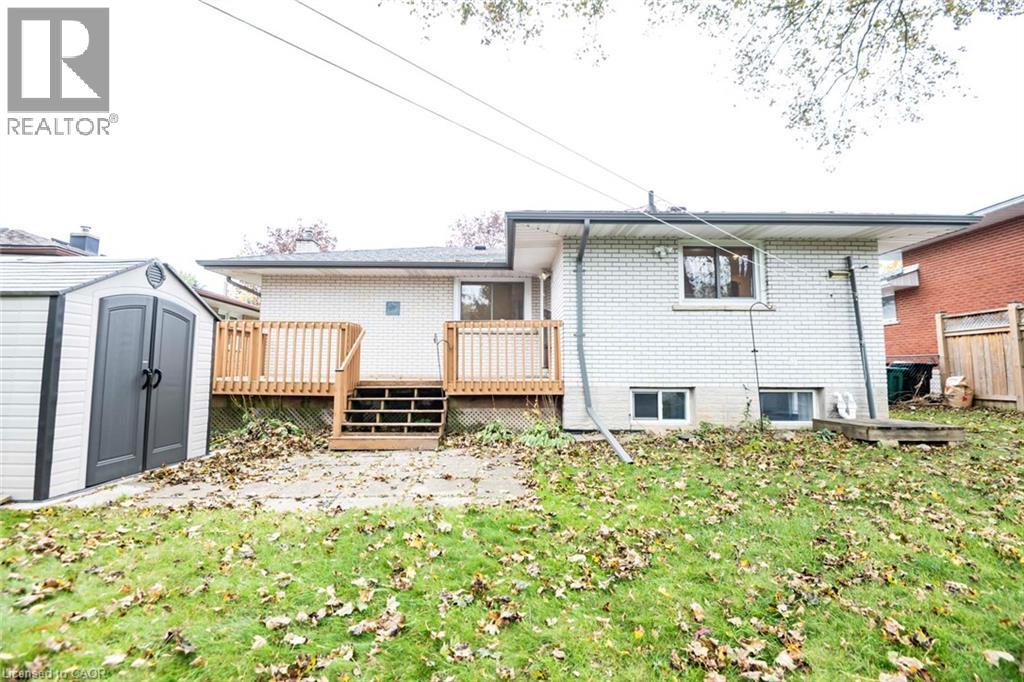 11 Duncairn Avenue Property Photo 40