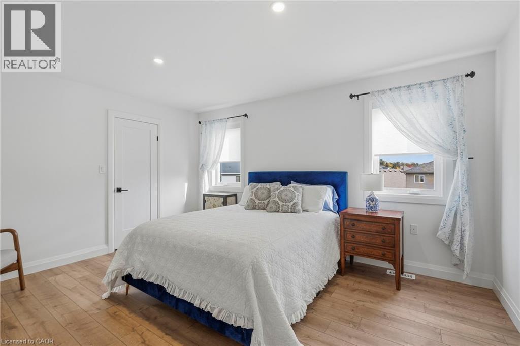 15 Saint Anthony Place Property Photo 31
