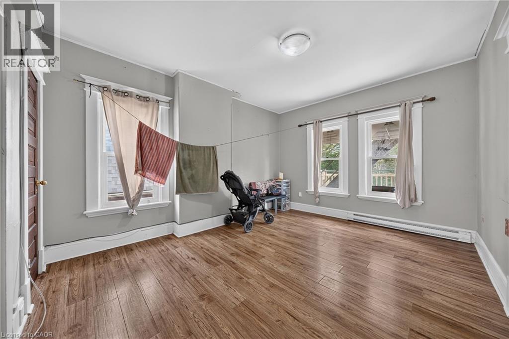 126 Chatham Street Property Photo 11