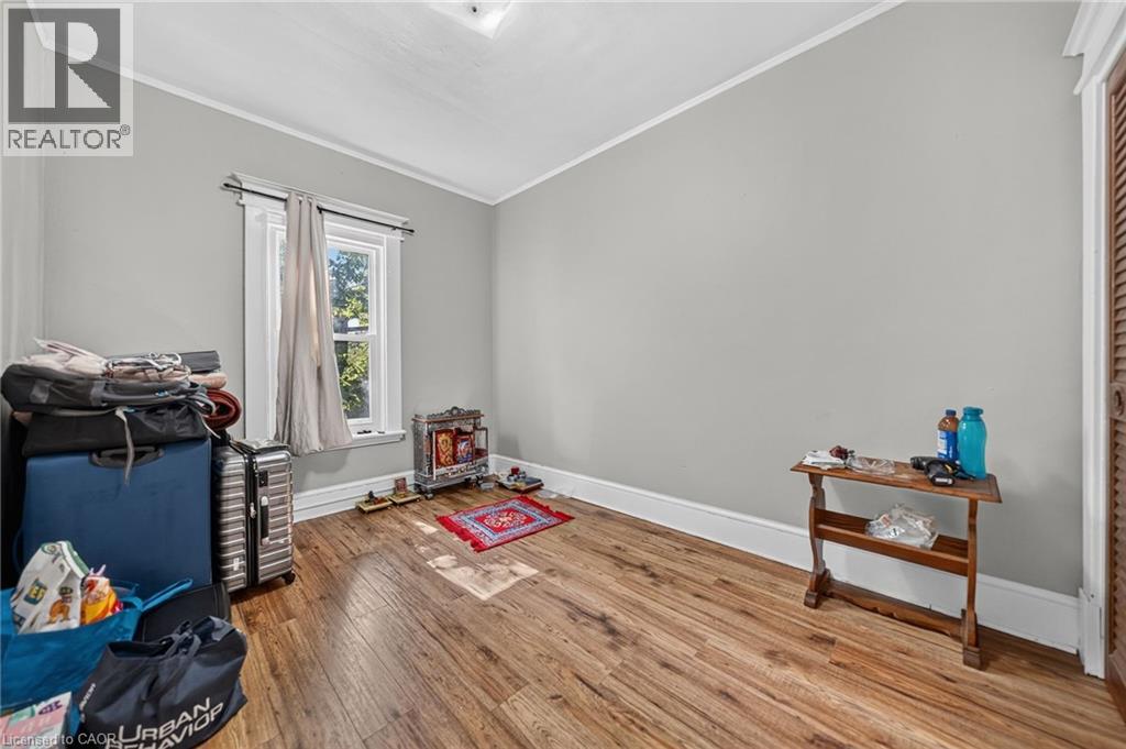 126 Chatham Street Property Photo 13
