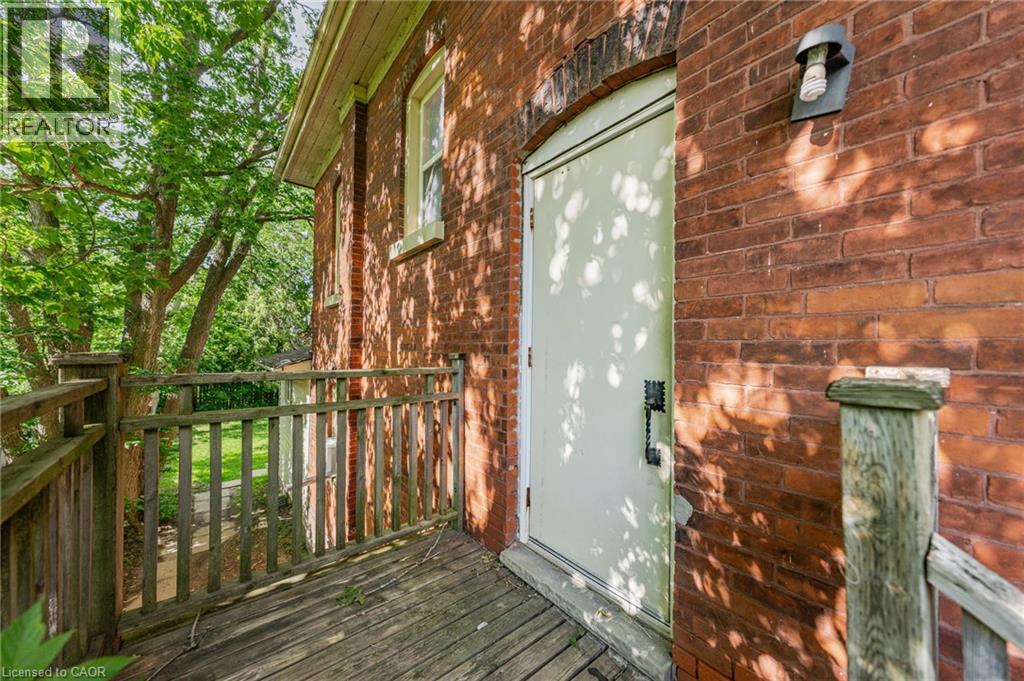 126 Chatham Street Property Photo 27