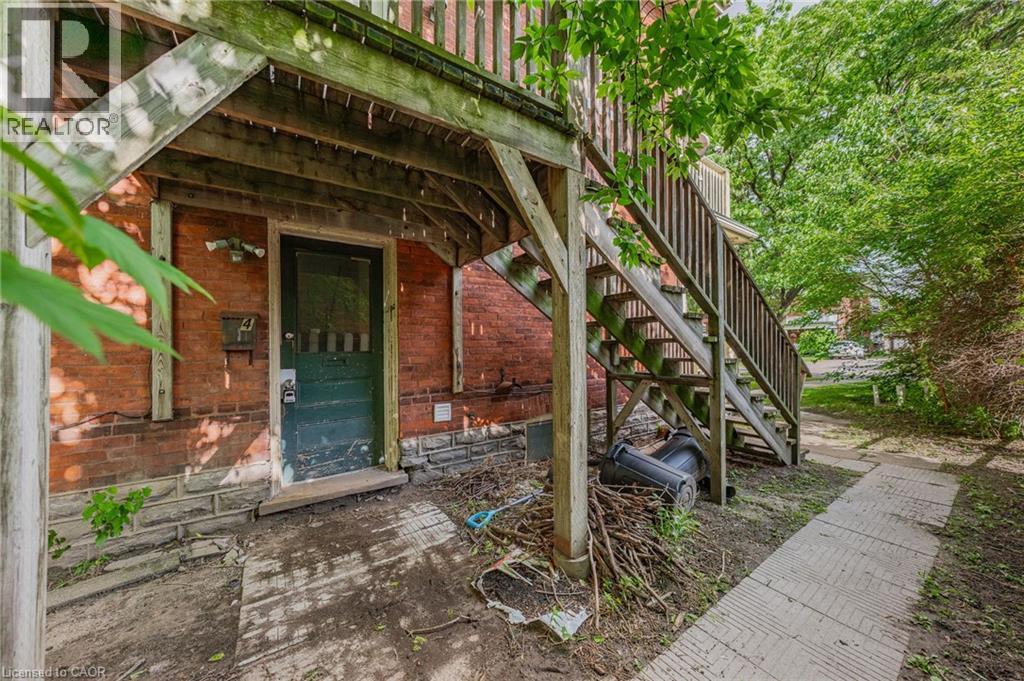 126 Chatham Street Property Photo 34