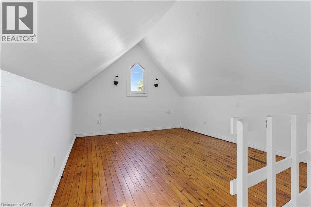 8 Tasker Street Property Photo 15