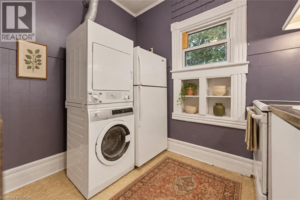 8 Tasker Street Property Photo 22