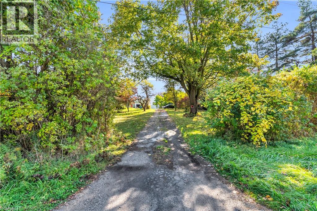 11858 32nd Side Road Property Photo 24