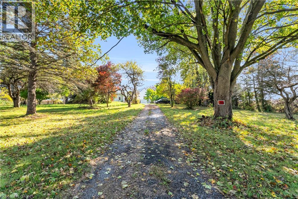 11858 32nd Side Road Property Photo 27