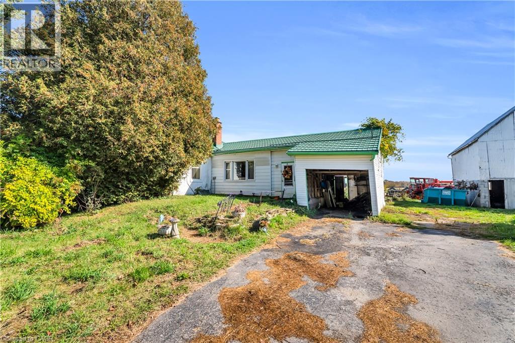 11858 32nd Side Road Property Photo 28