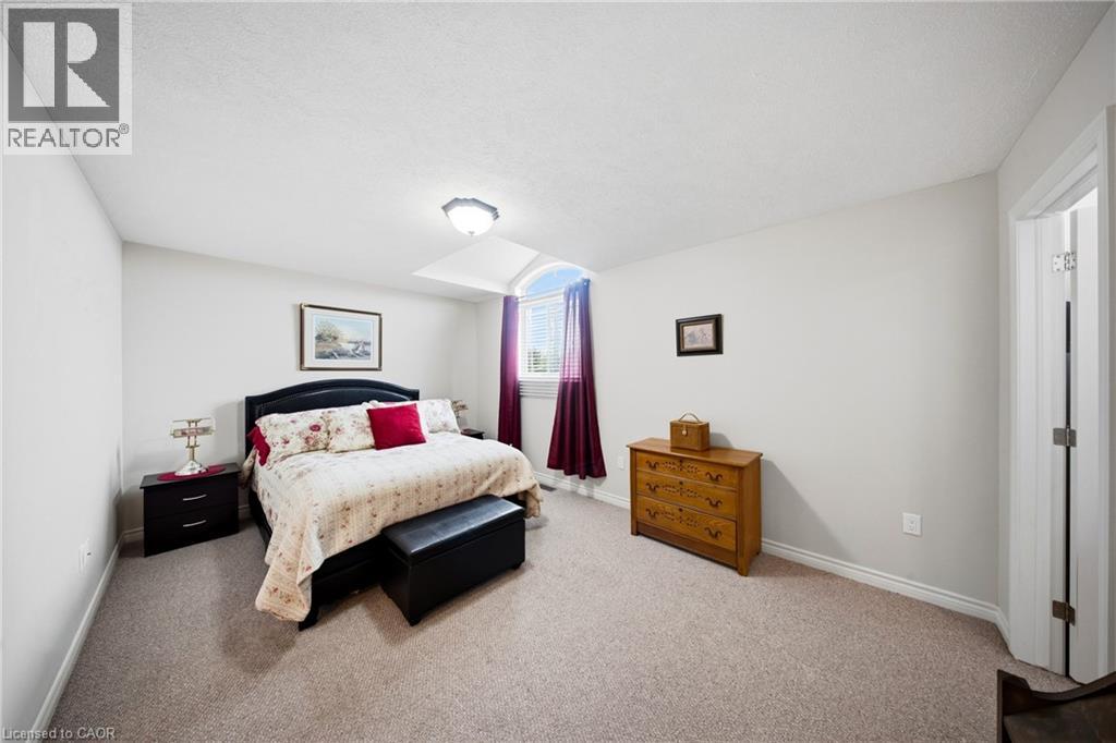 206 Meredith Way Property Photo 16