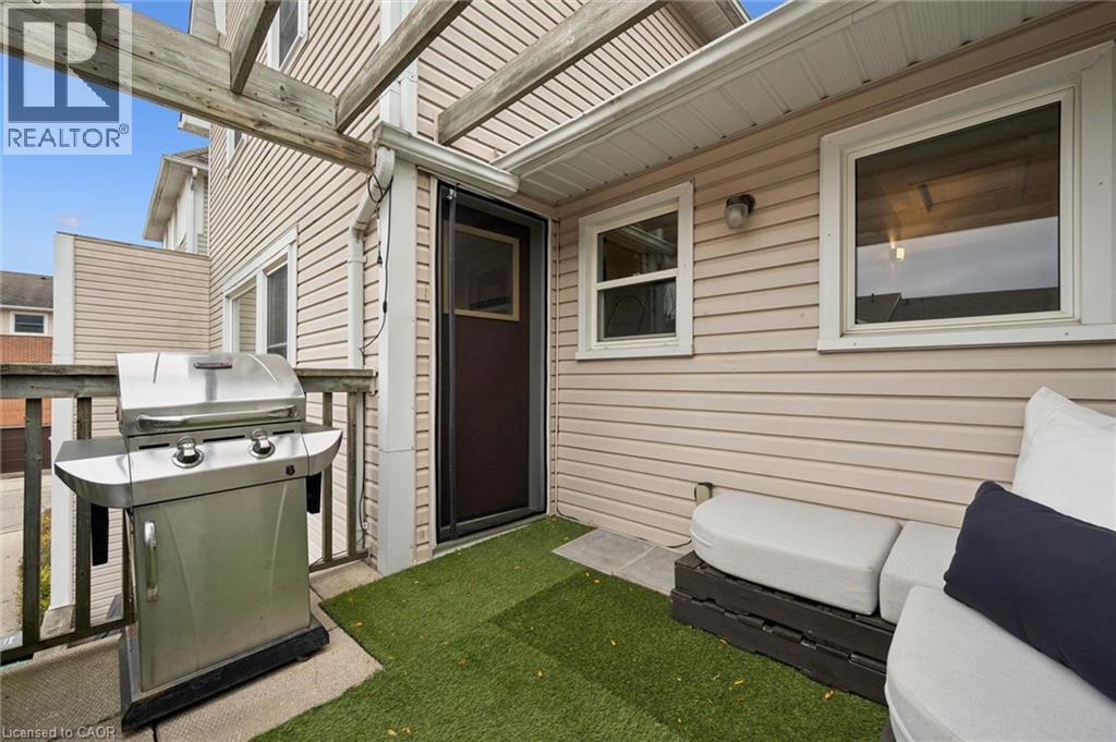 461 Beechwood Place Unit# 47 Property Photo 15