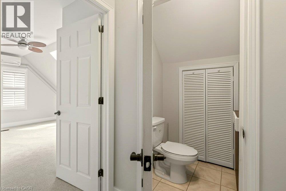 977 Long Drive Property Photo 17