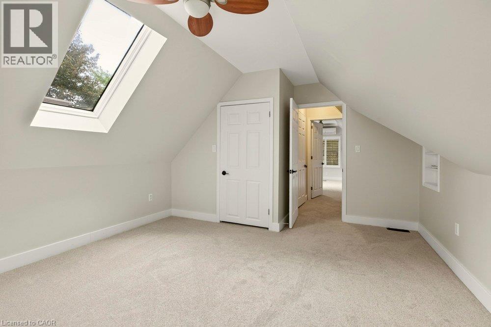 977 Long Drive Property Photo 20