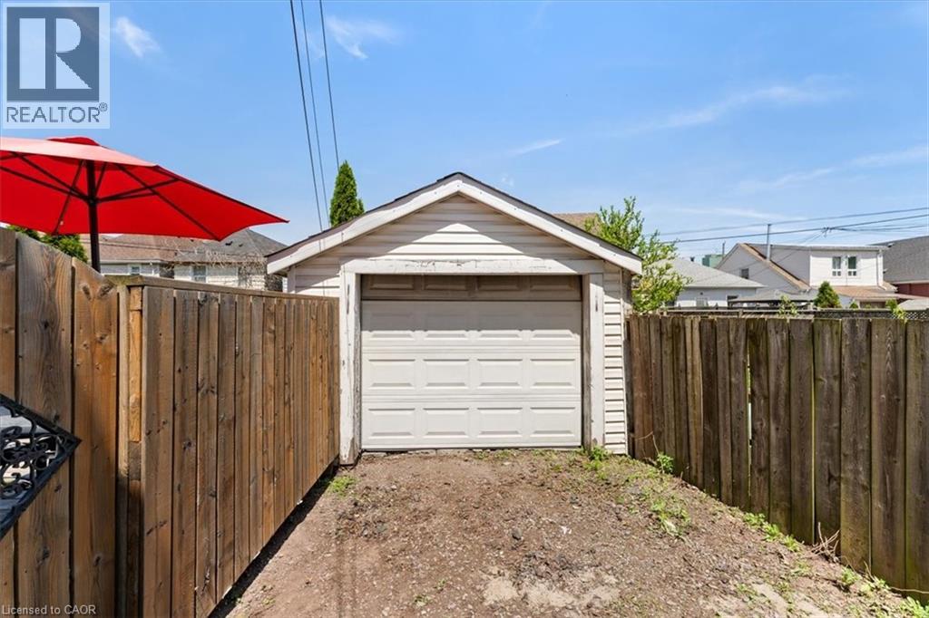 17 Craigmiller Avenue Property Photo 39