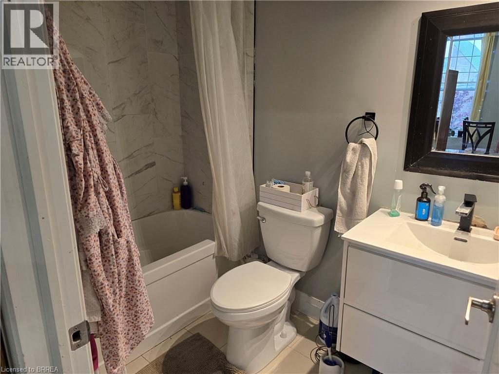 140 Murray Street Unit# 2 Property Photo 6