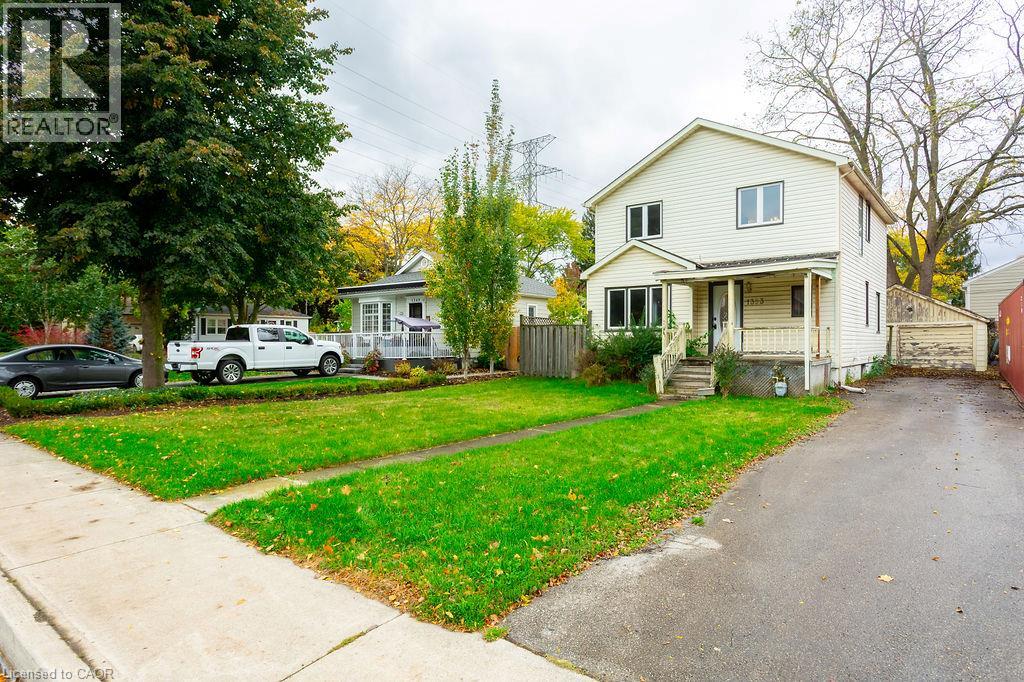 1353 Birch Avenue Property Photo 2