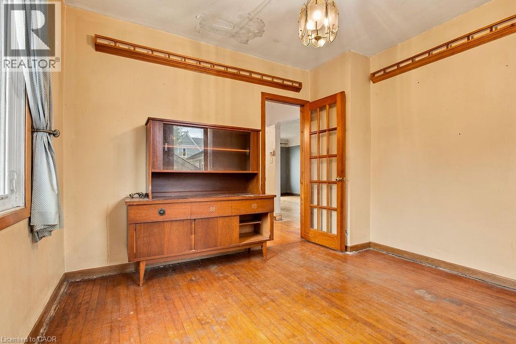 1353 Birch Avenue Property Photo 8